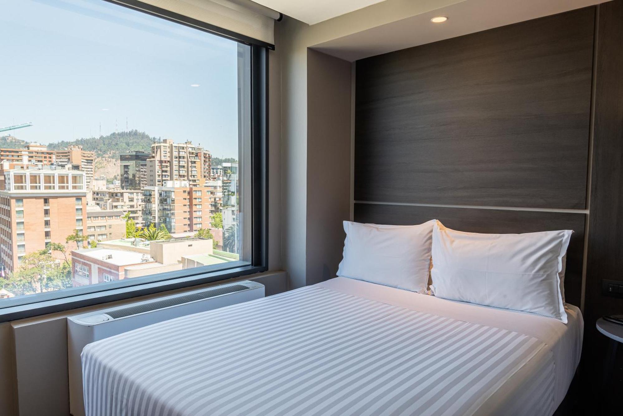 Hotel Ola Santiago Providencia, Tapestry Collection By Hilton Exteriér fotografie